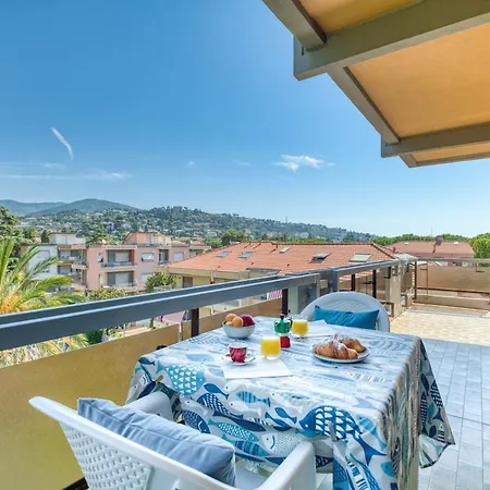 Casa Mediterraneo On The - Sea View, Garage, Wi-fi, Air Conditioning Apartment Bordighera
