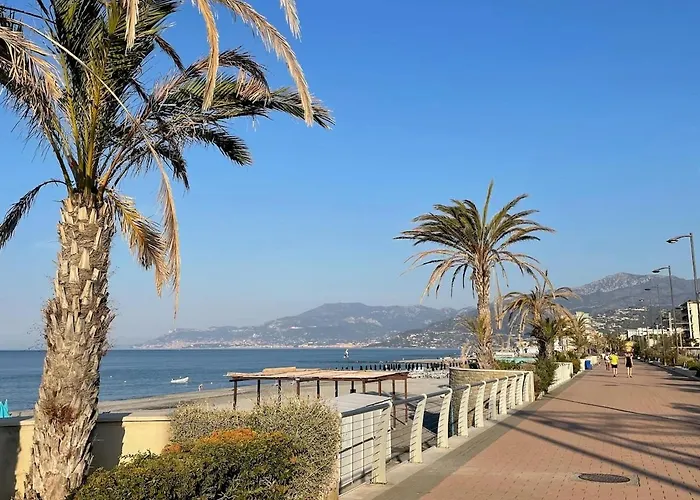 Apartamento Casa Mediterraneo On The - Sea View, Garage, Wi-fi, Air Conditioning *