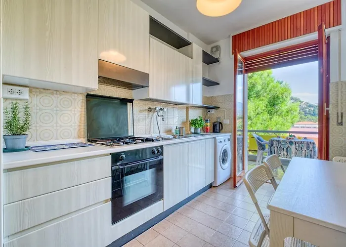 Διαμέρισμα Casa Mediterraneo On The - Sea View, Garage, Wi-fi, Air Conditioning *