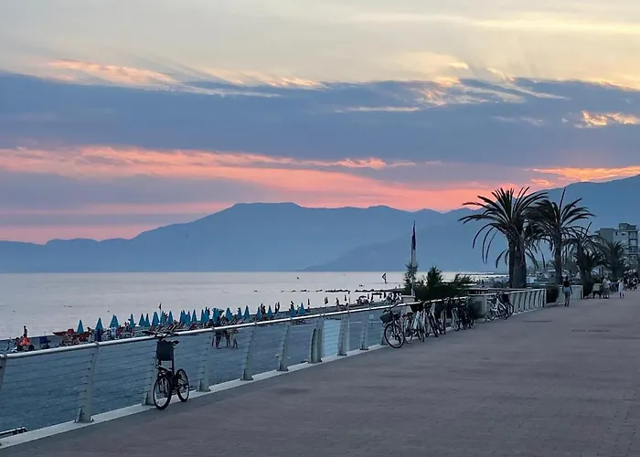 Casa Mediterraneo On The - Sea View, Garage, Wi-fi, Air Conditioning * Bordighera