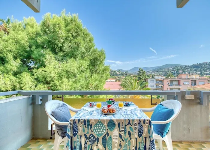 Casa Mediterraneo On The - Sea View, Garage, Wi-fi, Air Conditioning Διαμέρισμα *